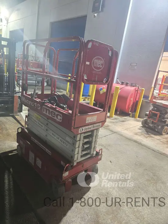 2020 MEC MICRO 19 Scissor Lift