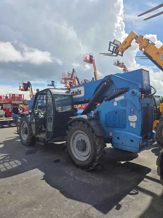 2017 Genie GTH-1056 Forklift