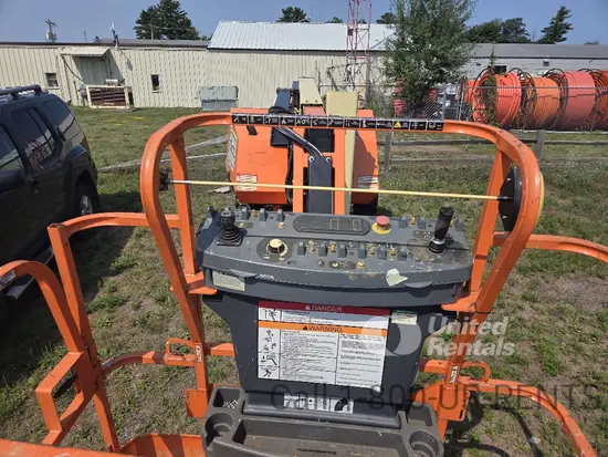 2018 JLG E400AJPN Articulating Boom Lift