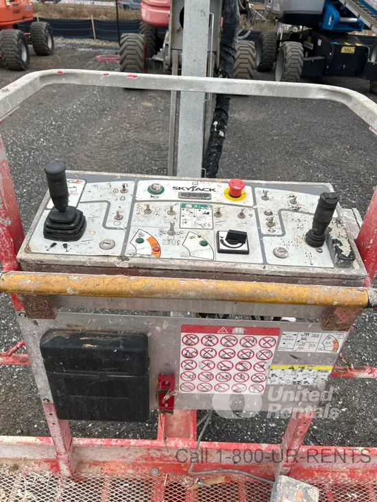 2017 Skyjack SJ86T Boom Lift