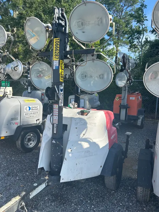 2017 Magnum Pro MLT6SM Portable Light Tower