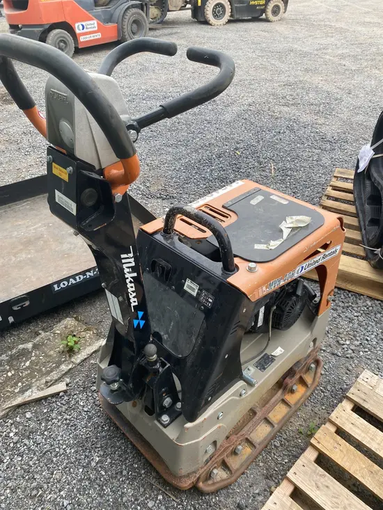 2021 Multiquip MVH408GH Vibratory Plate Compactor