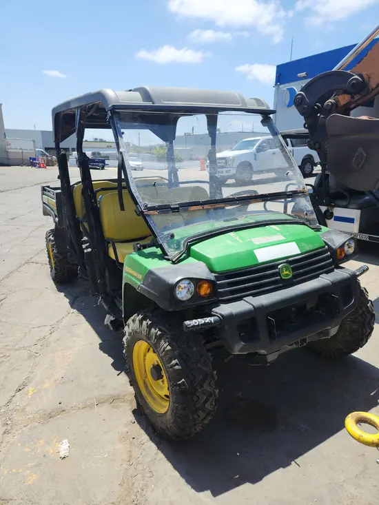 2022 John Deere XUV855M S4 Utility Vehicle