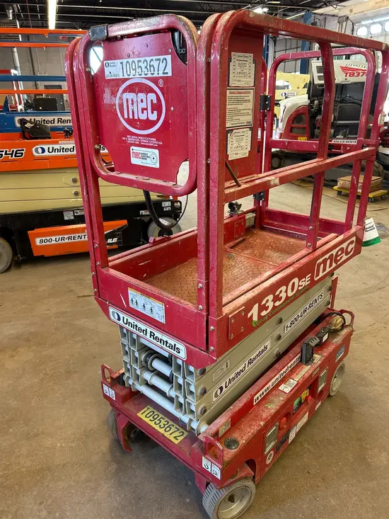 2019 MEC 1330SE Scissor Lift