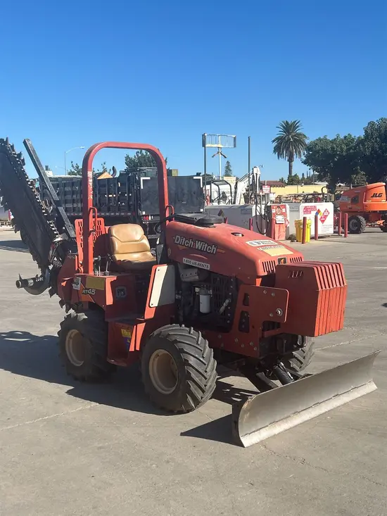 2018 Ditch Witch RT45 Trencher