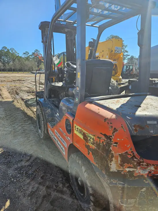 2019 Toyota 8FDU30 Warehouse Forklift