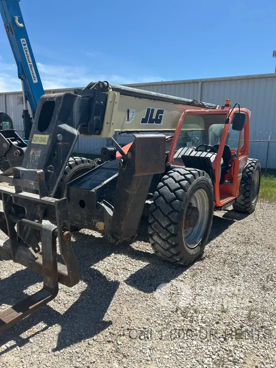 2018 JLG 1043 Forklift