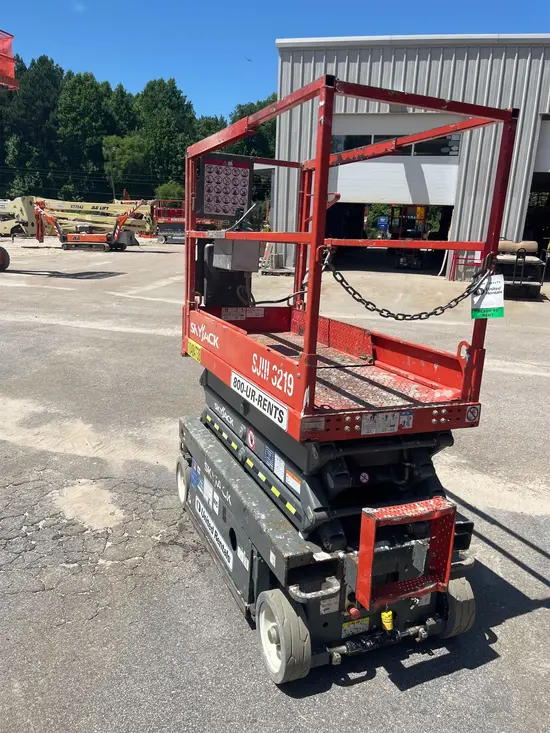 2016 Skyjack SJIII3219 Scissor Lift