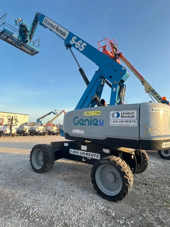2017 Genie S-65 Boom Lift