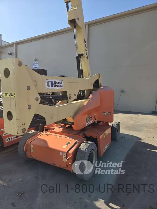 2018 JLG E400AJPN Articulating Boom Lift