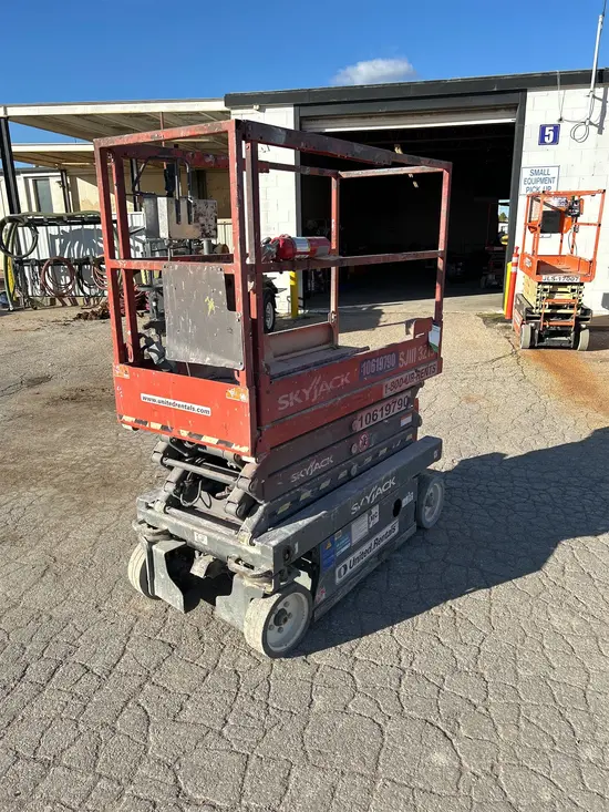 2017 Skyjack SJIII3219 Scissor Lift