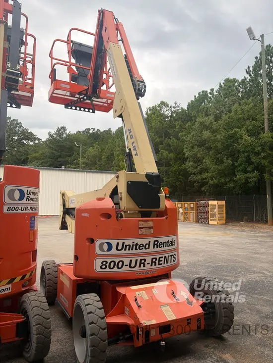 2018 JLG E450AJ Articulating Boom Lift