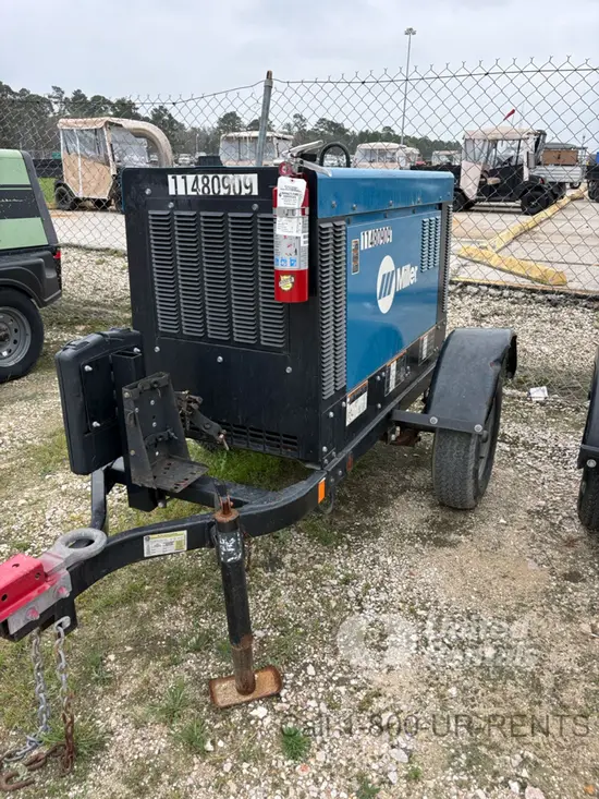 2022 Miller Welders Big Blue 300R Welder