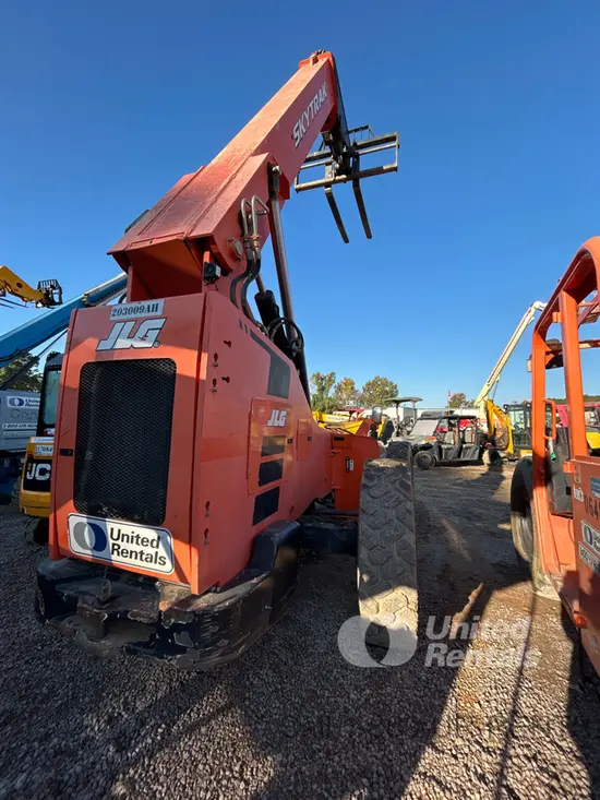 2018 SKYTRAK 8042 Forklift