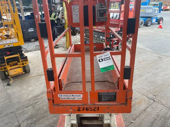 2019 Snorkel S3219E Scissor Lift