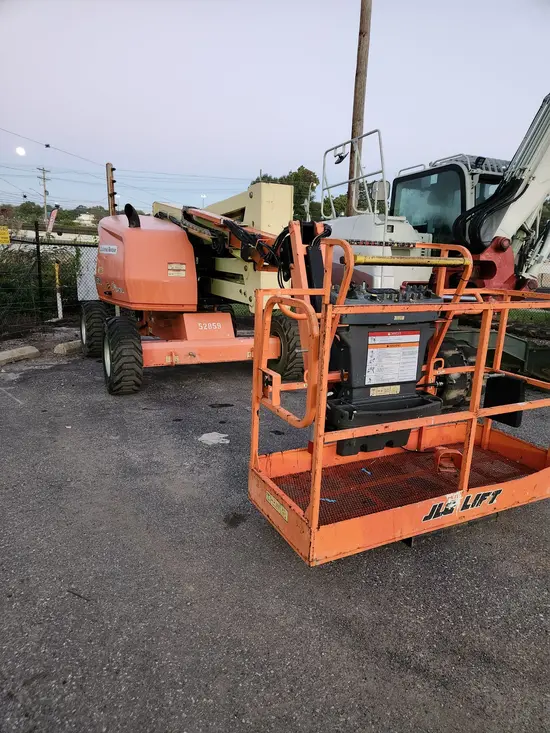 2017 JLG 450AJ Articulating Boom Lift
