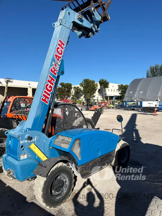 2017 Genie GTH-5519 Forklift