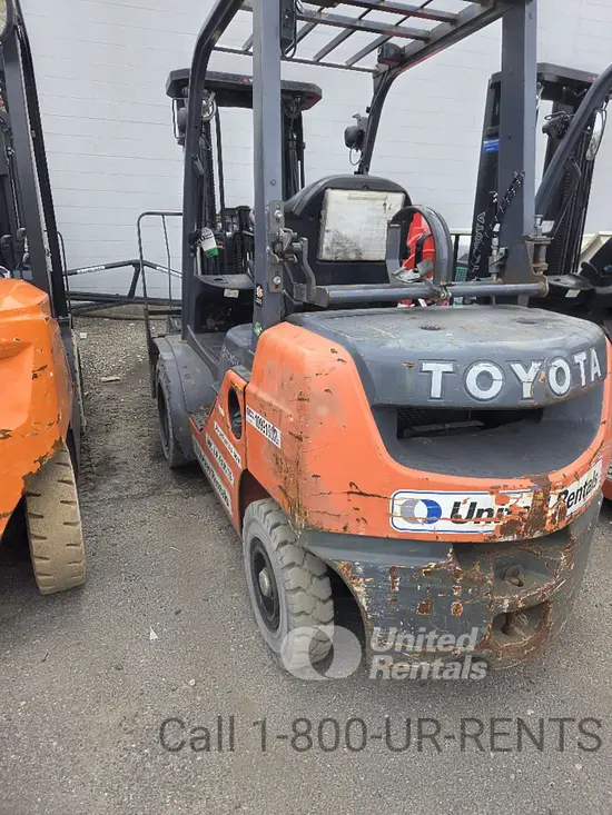 2019 Toyota 8FGU25 Warehouse Forklift