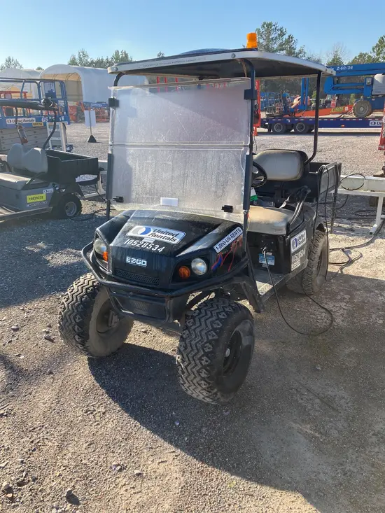 2016 E-Z-GO EXPRESS S4