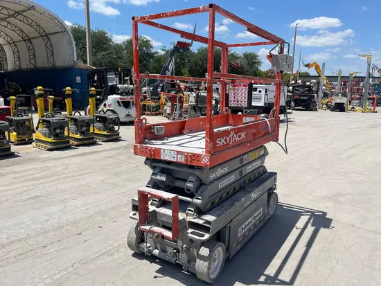 2016 Skyjack SJIII3219 Scissor Lift