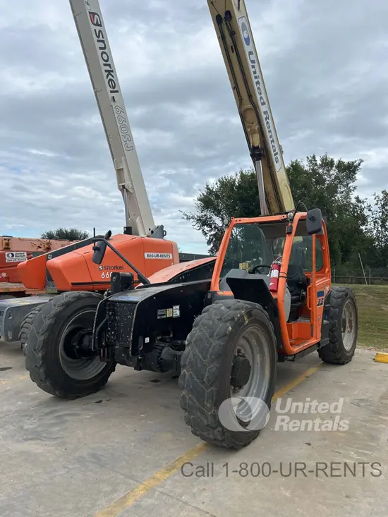 2016 JLG 642 Forklift