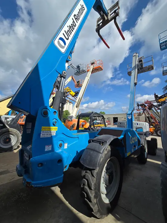 2017 Genie GTH-844 Forklift