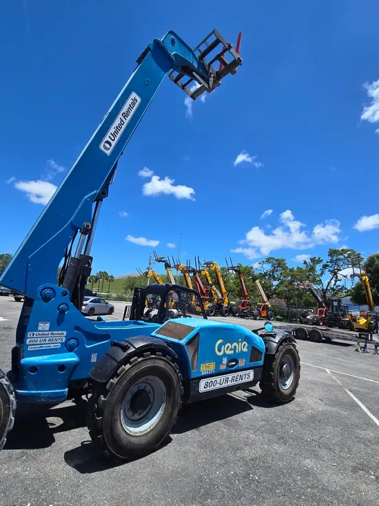 2017 Genie GTH-844 Forklift