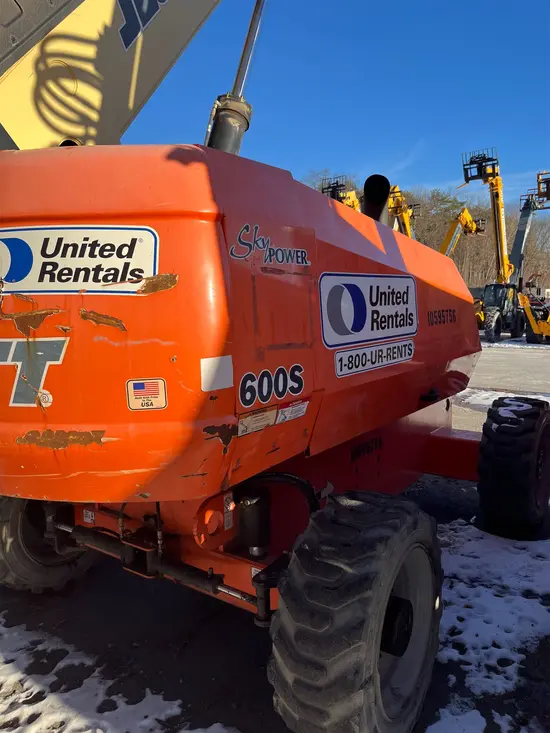 2017 JLG 600S Boom Lift