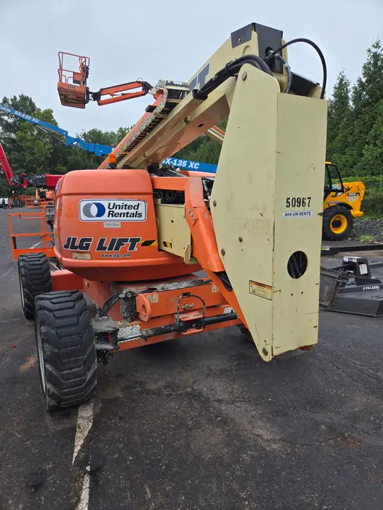 2017 JLG 600AJ Articulating Boom Lift