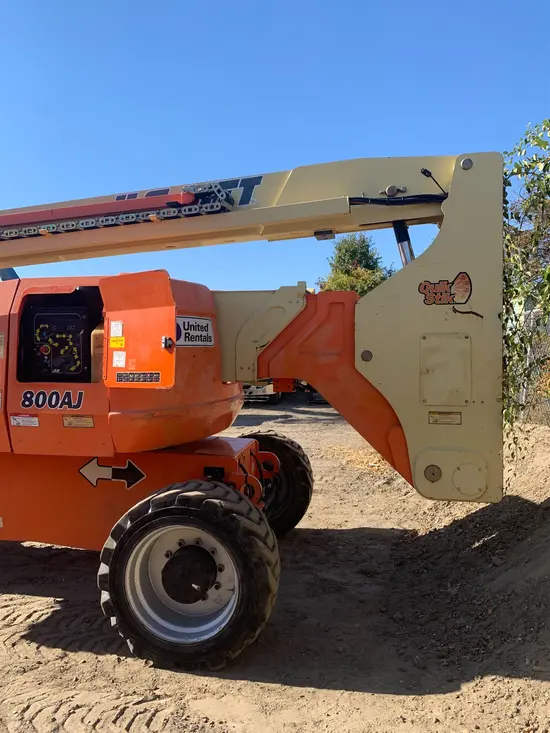 2017 JLG 800AJ Articulating Boom Lift