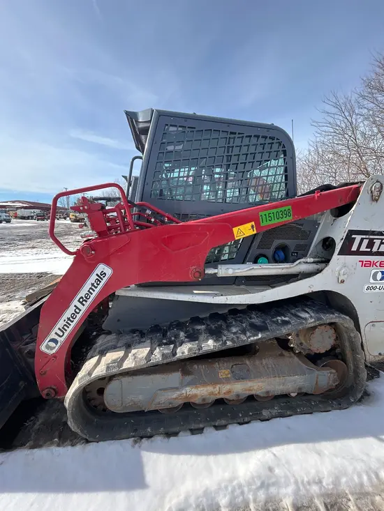 2022 Takeuchi TL12R2-CR Track Loader