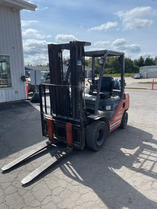 2019 Toyota 8FGU25 Warehouse Forklift