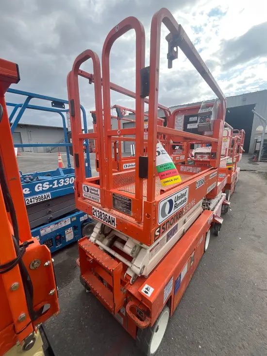 2018 Snorkel S3219E Scissor Lift