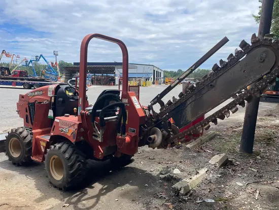 2017 Ditch Witch RT45 Trencher