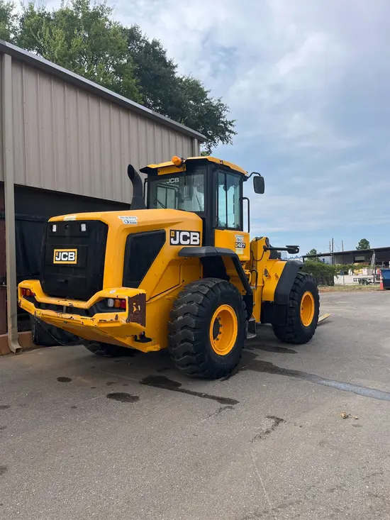 2022 JCB 427 Wheel Loader