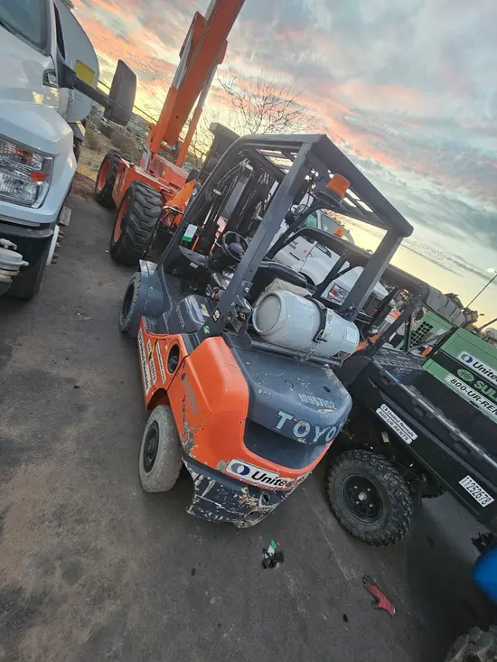 2019 Toyota 8FGU25 Warehouse Forklift