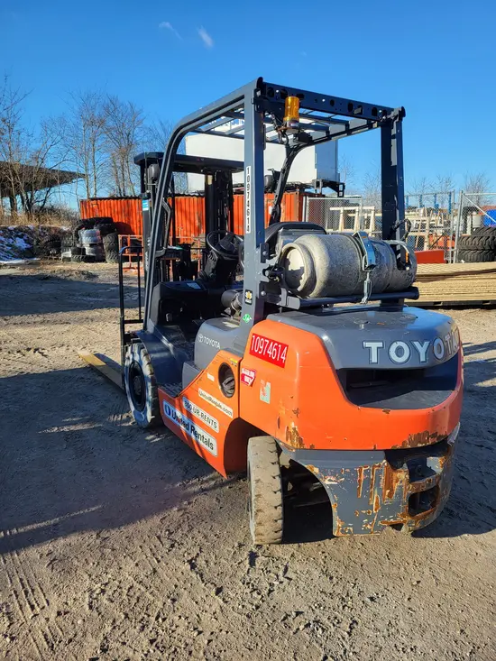 2019 Toyota 8FGU25 Warehouse Forklift