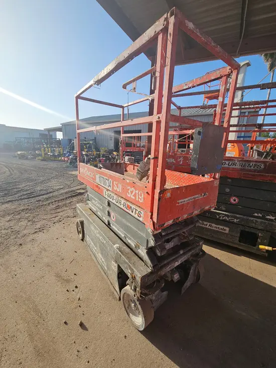 2018 Skyjack SJIII3219 Scissor Lift