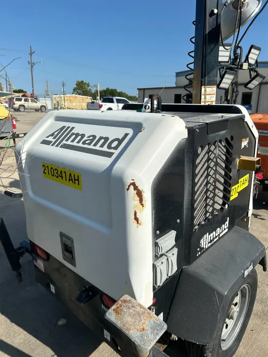 2018 Allmand NL-V Portable Light Tower