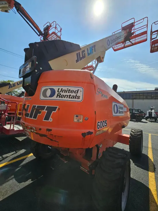 2017 JLG 600S Boom Lift