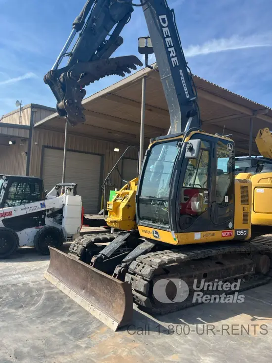 2019 John Deere 135G Excavator