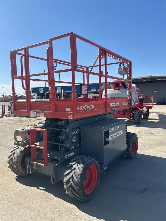 2018 Skyjack SJ6832RT Rough Terrain Scissor Lift