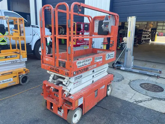 2019 Snorkel S3219E Scissor Lift