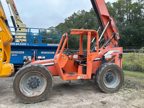 2015 SKYTRAK 6042 Forklift