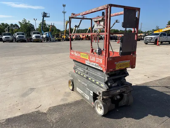 2016 Skyjack SJIII3219 Scissor Lift