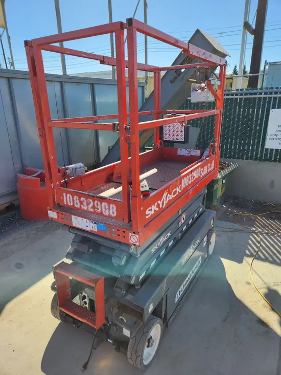 2018 Skyjack SJIII3219 Scissor Lift