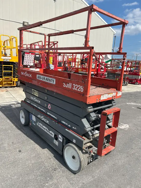 2018 Skyjack SJIII3226 Scissor Lift