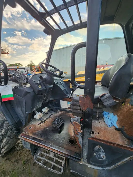 2017 JCB 507-42 Forklift