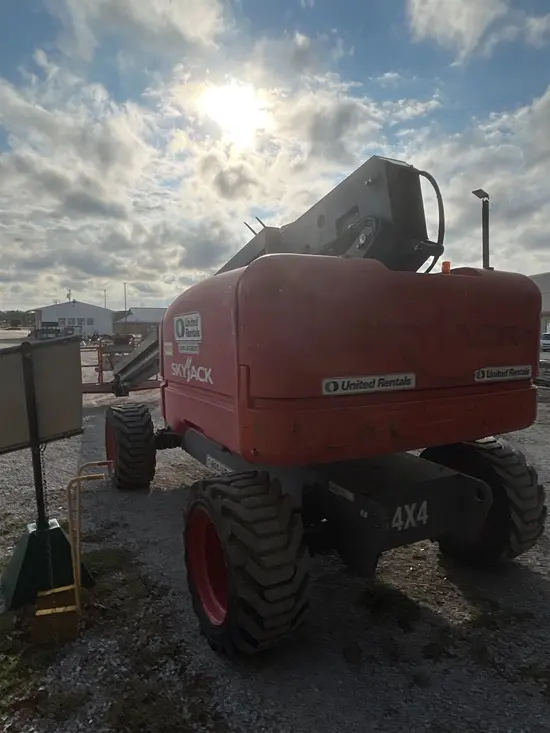 2017 Skyjack SJ82T Boom Lift
