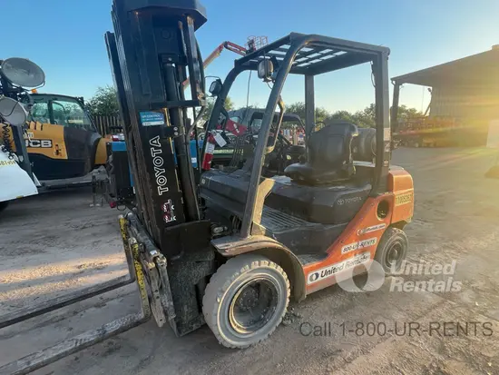 2019 Toyota 8FGU25 Warehouse Forklift